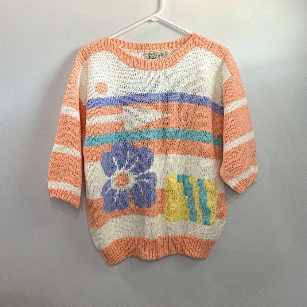 Vintage short Sleeve Sweater Pastel Colors Geometric and Floral cottage core